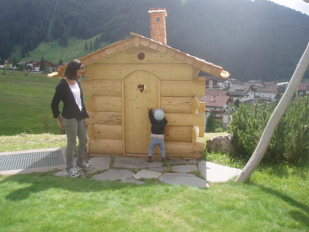 Garni La Majon Hotel Selva di Val Gardena Luaran gambar